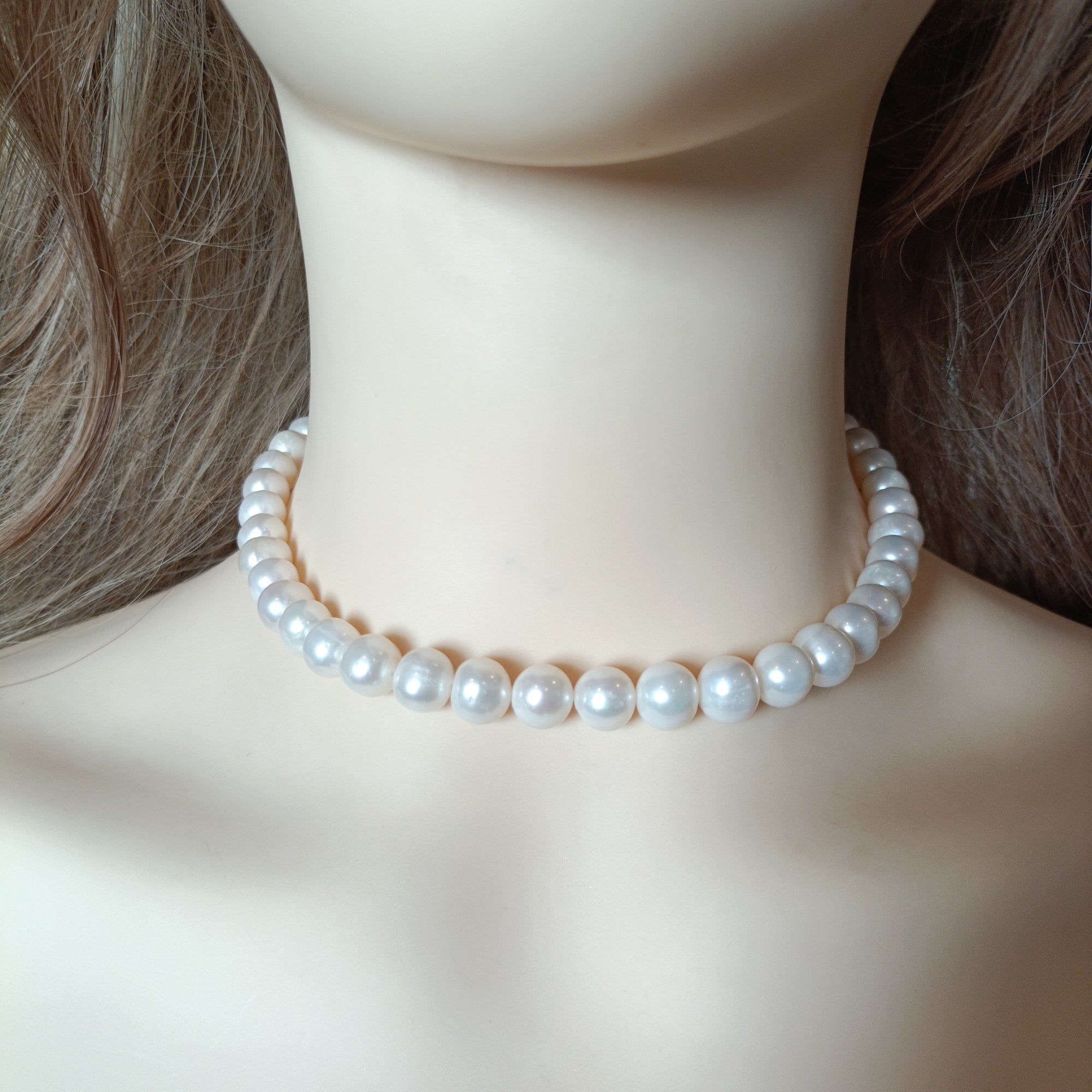 White Round Pearl Necklace, Real Freshwater Pearls, Classic Elegant Strand