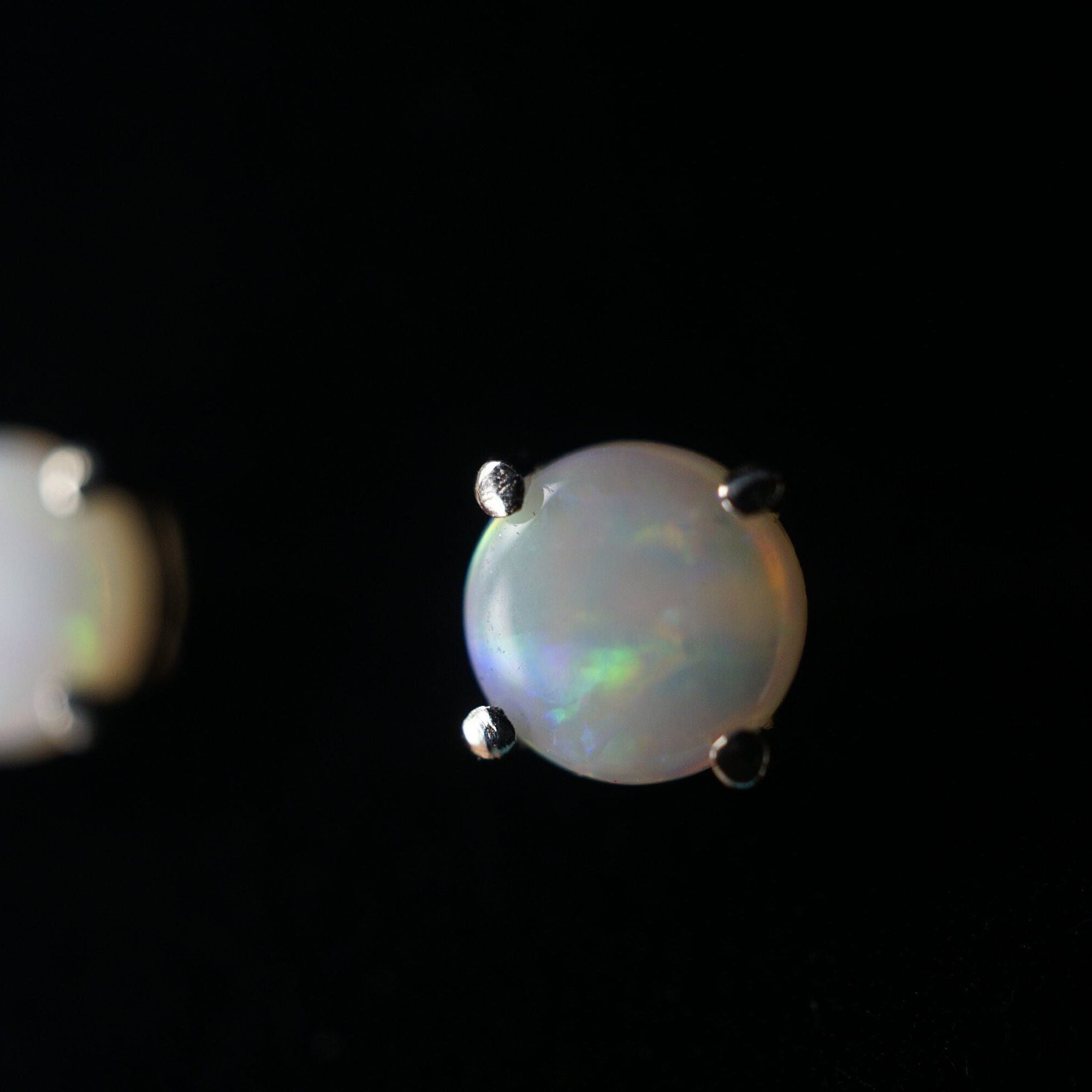 18k white gold round 5mm crystal opal earring studs-Vsabel Jewellery