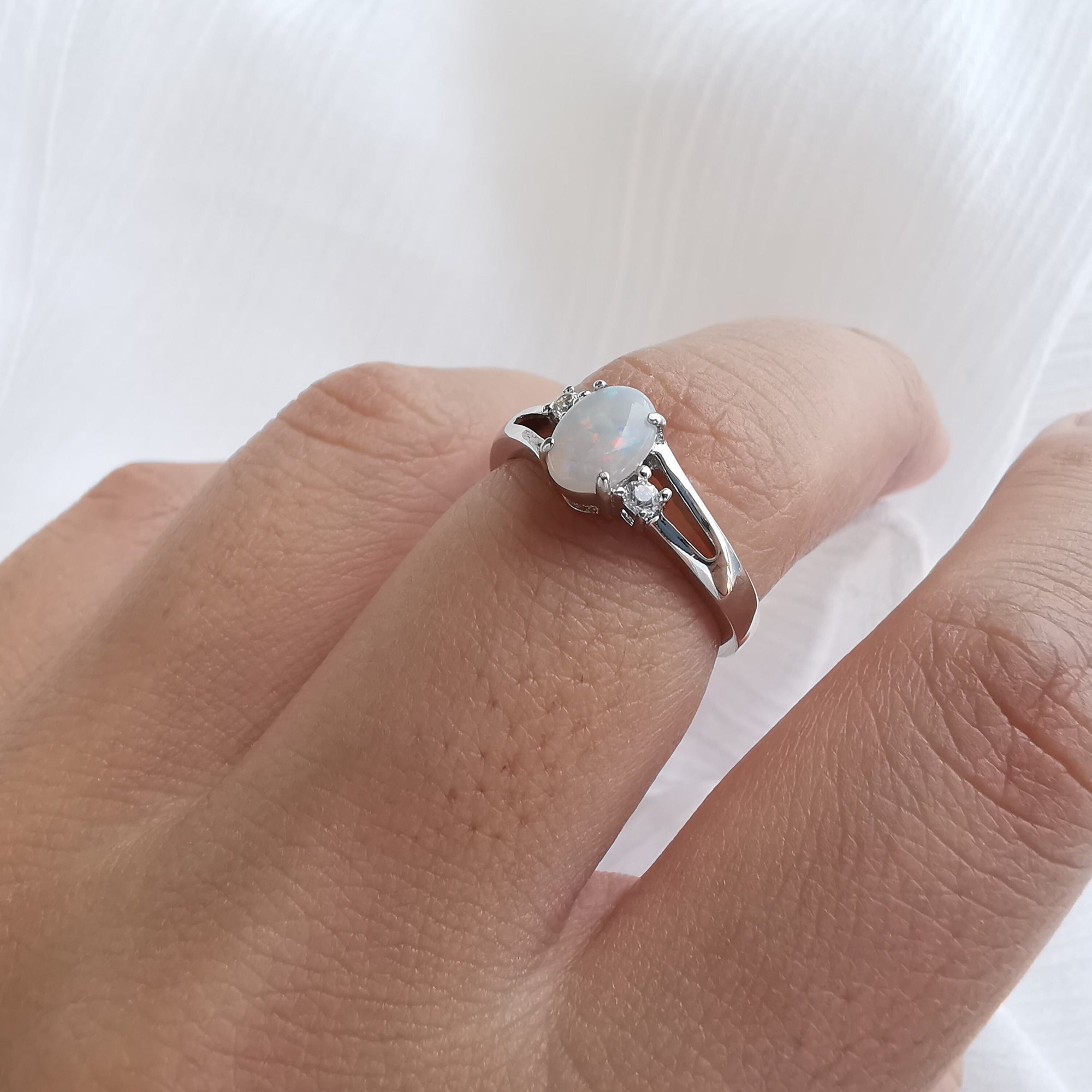 Real australian white opal ring, gold, size US 7