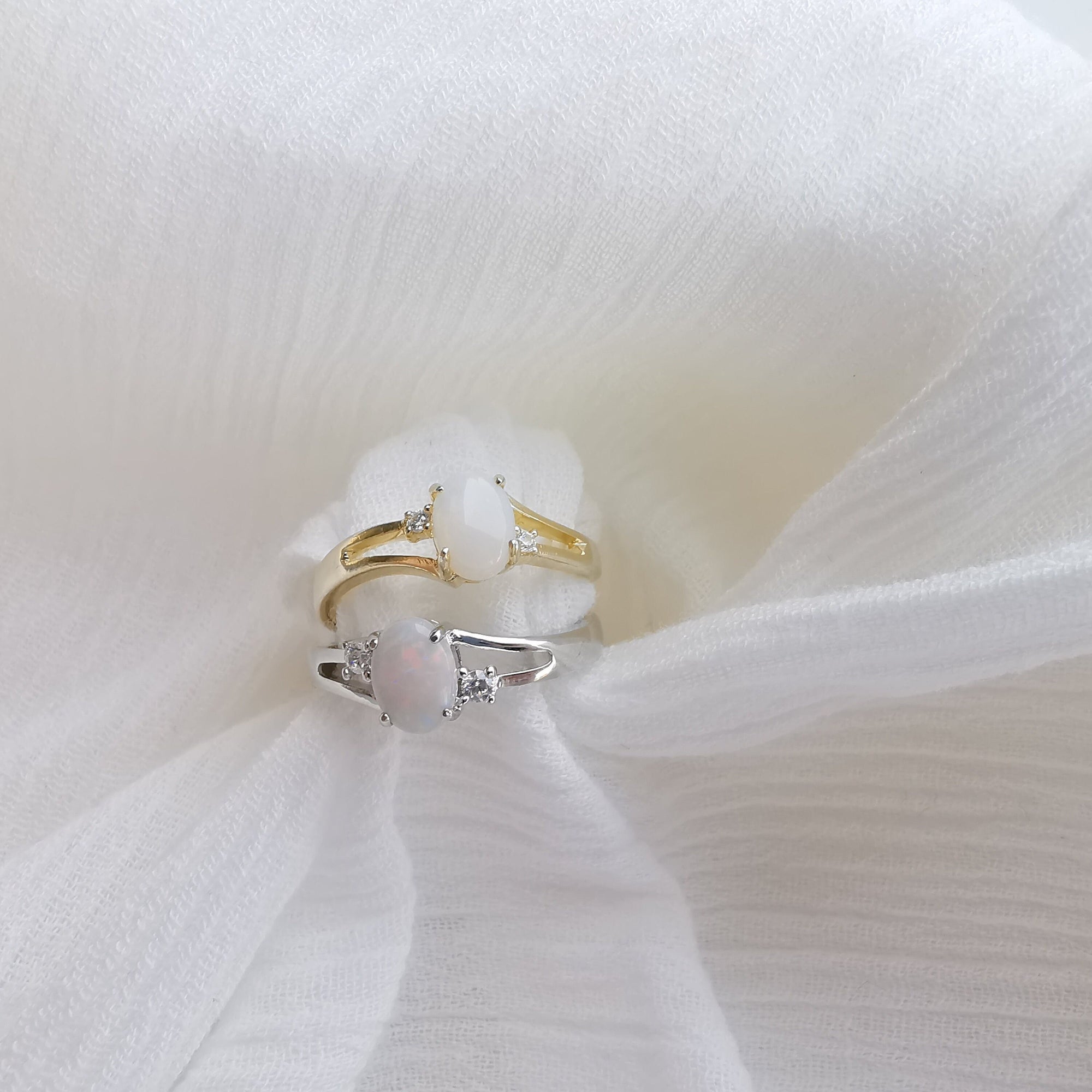 Real australian white opal ring, gold, size US 7