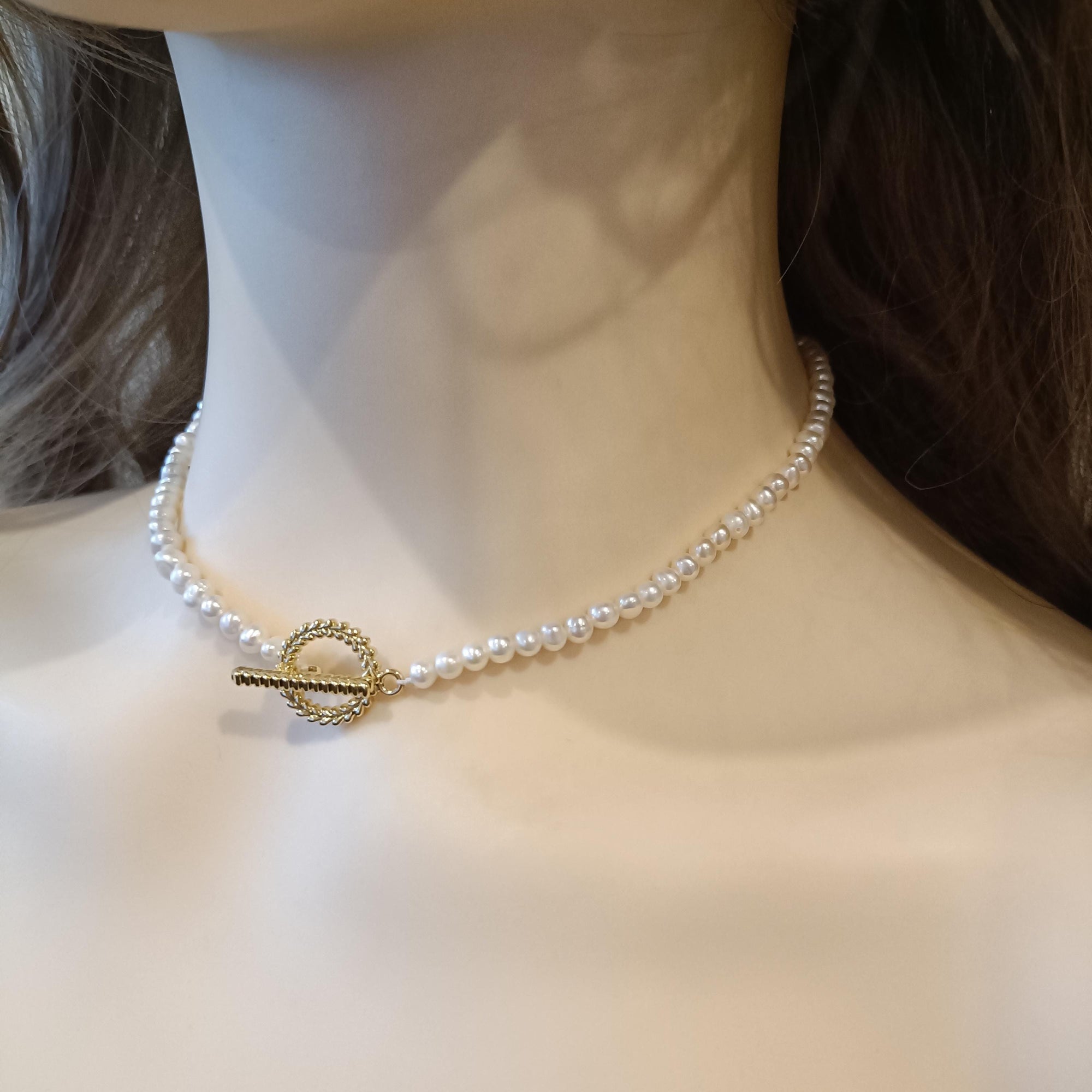 Freshwater Pearl Choker Necklace for Brides, Dainty Layered Strand