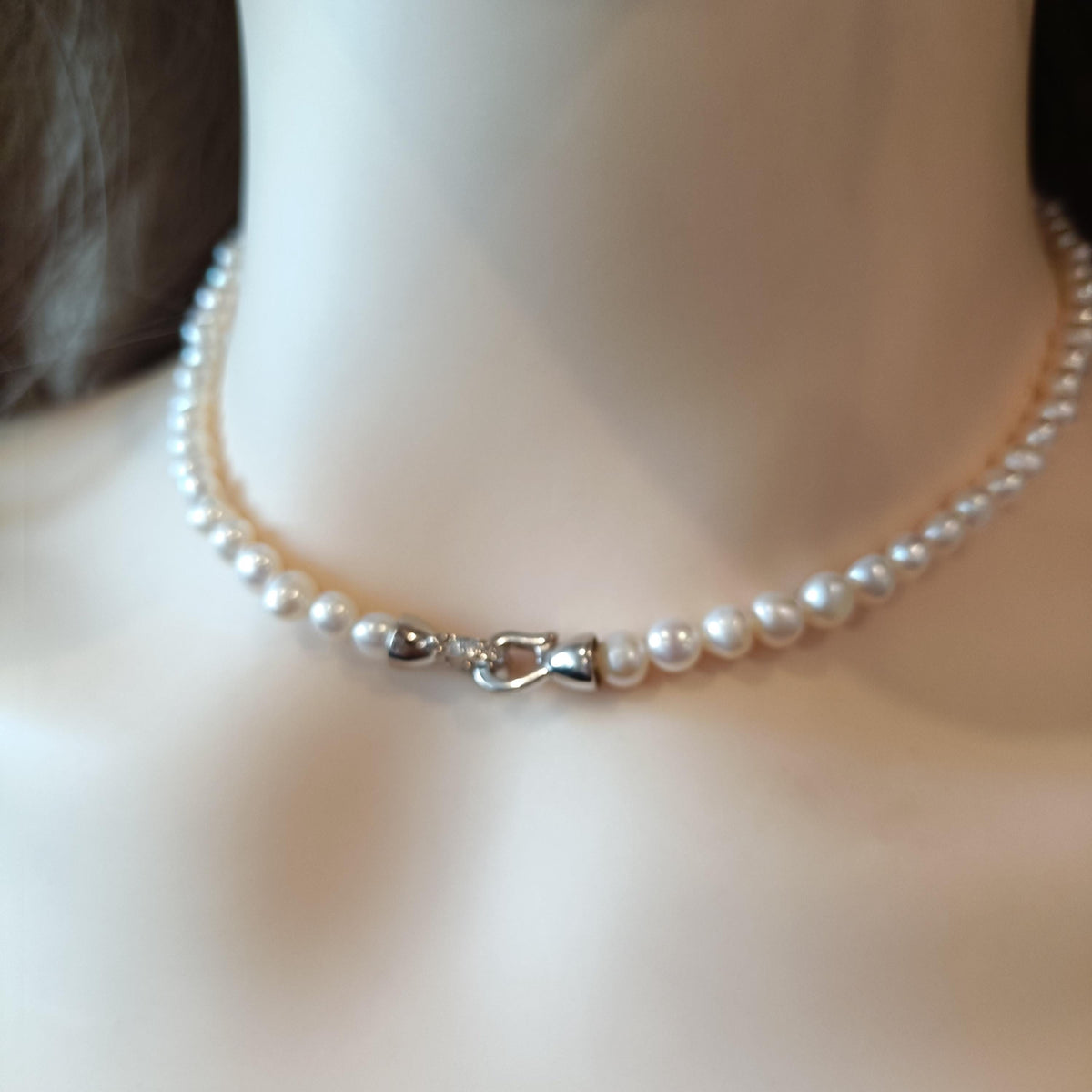 Real Natural Freshwater Pearl Choker Necklace