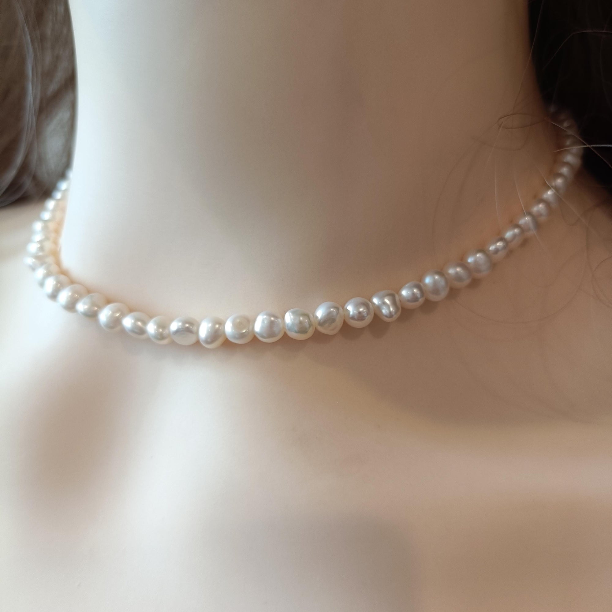 Exquisite Freshwater Pearl Necklace