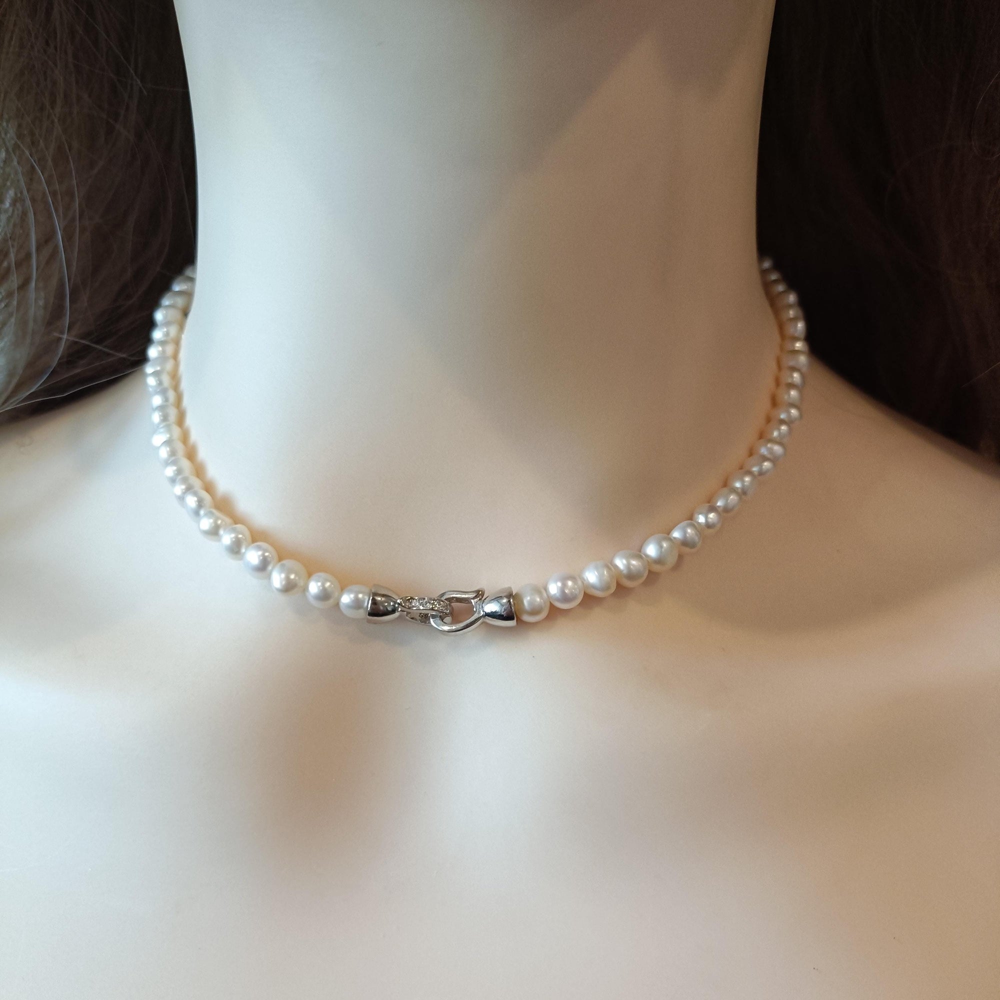 Real Natural Freshwater Pearl Choker Necklace