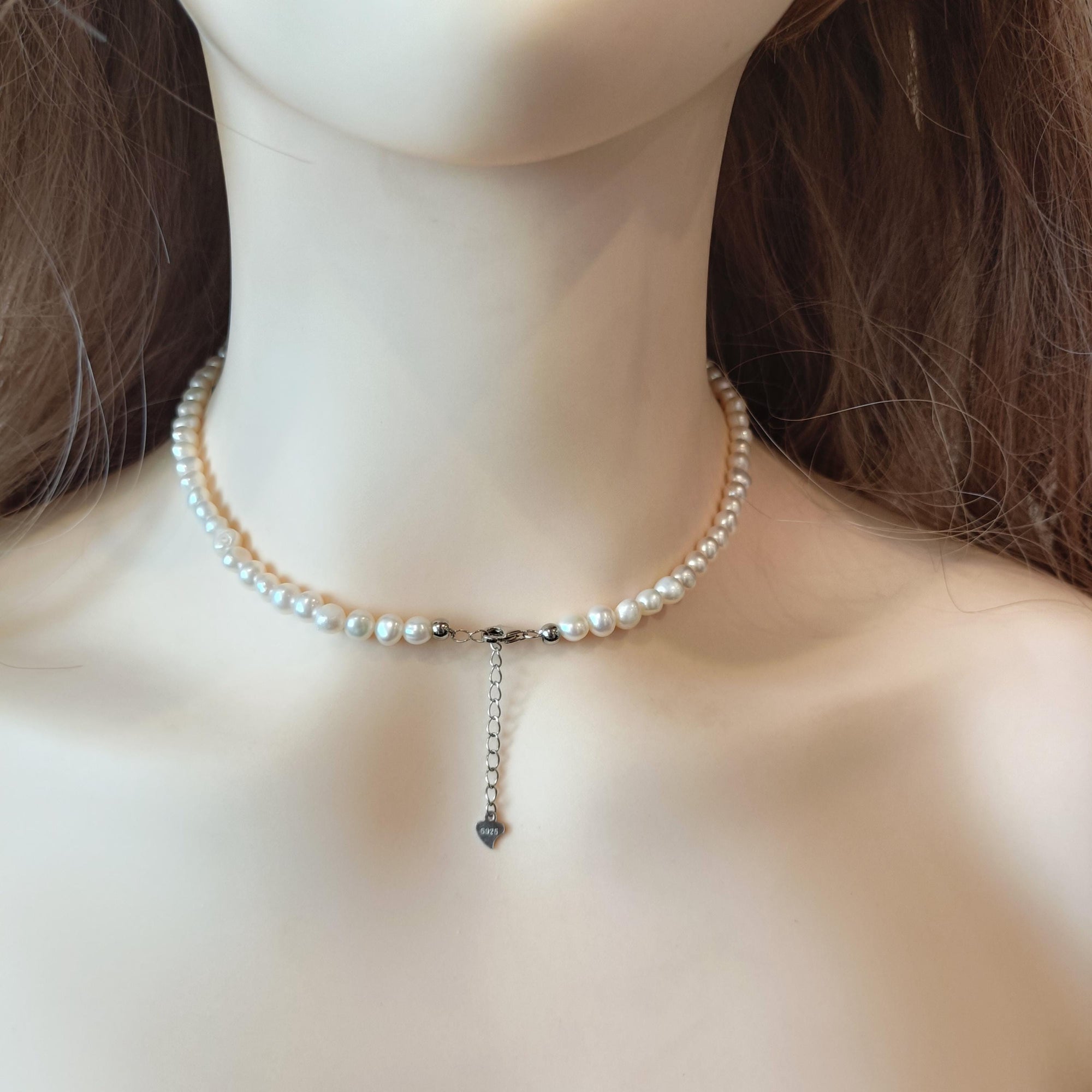 Exquisite Freshwater Pearl Necklace