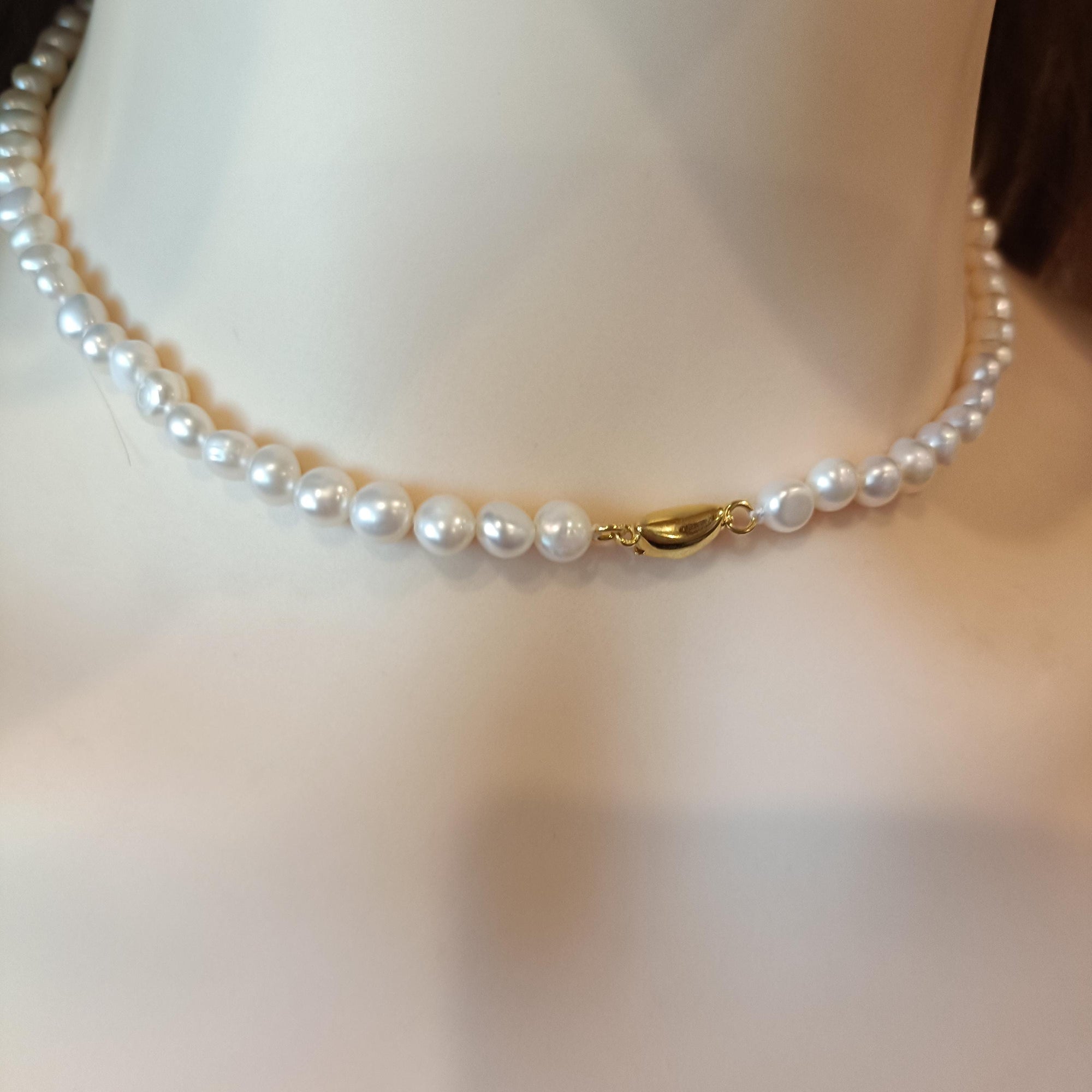 Genuine Freshwater Pearl Choker Necklace