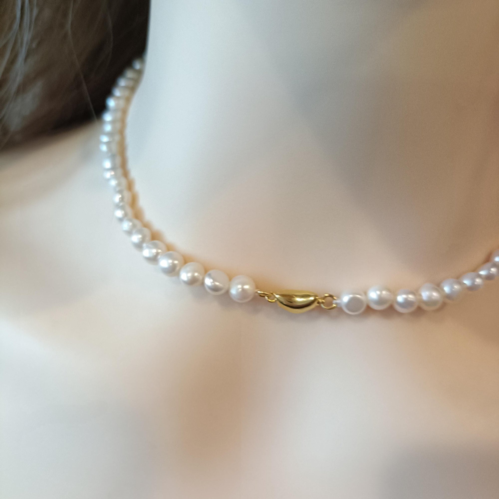 Genuine Freshwater Pearl Choker Necklace