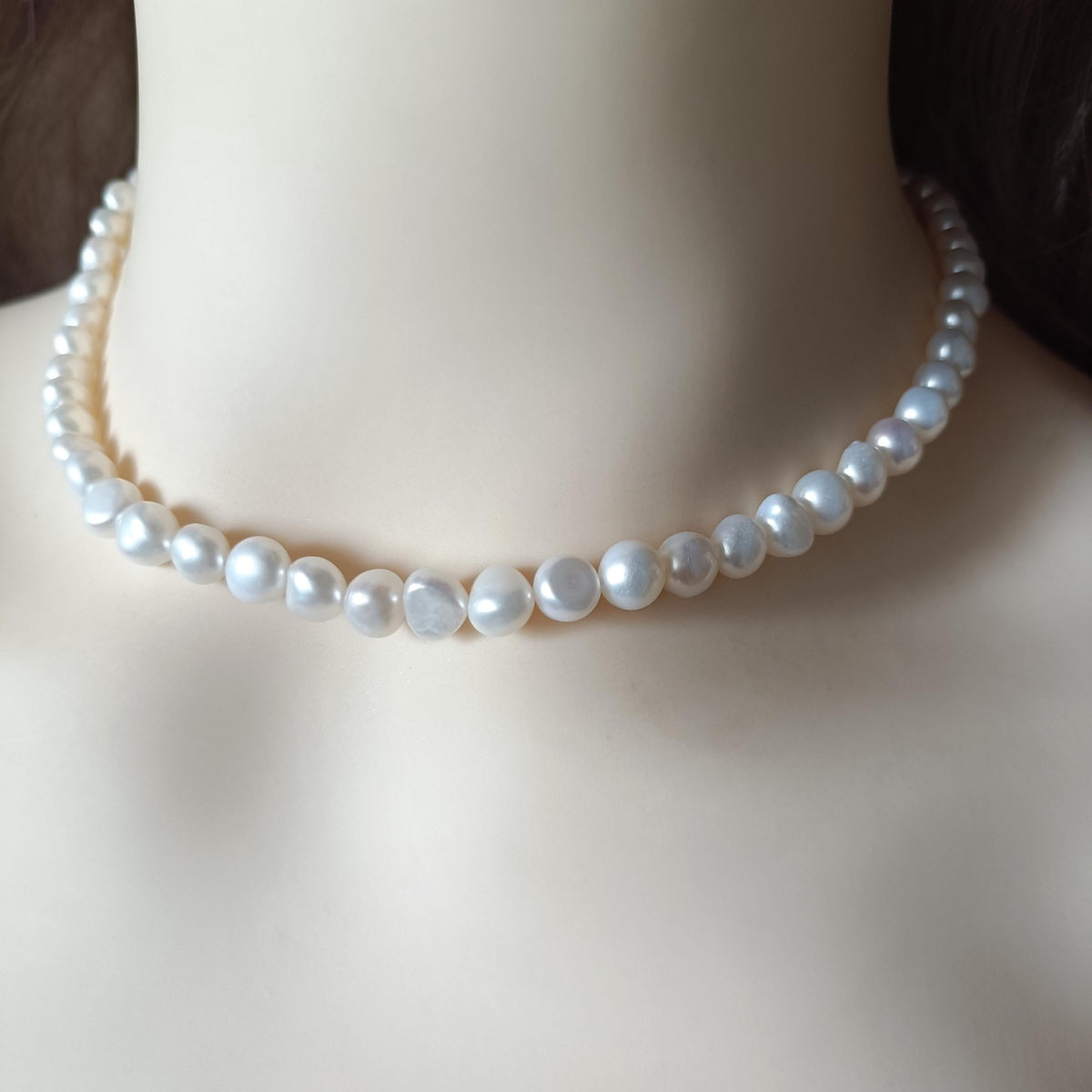 Real Freshwater Pearl Necklace with Adjustable Chain