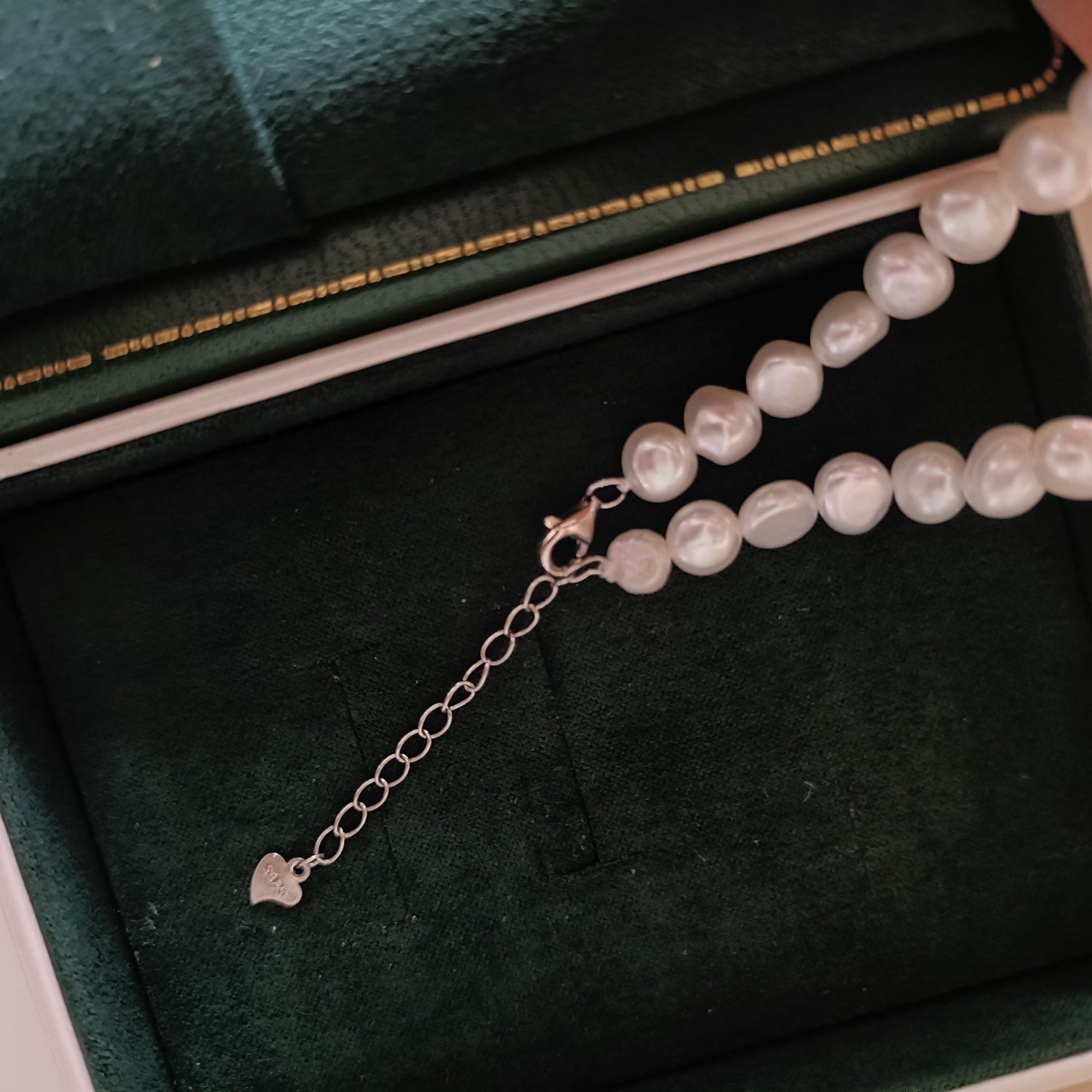 Real Freshwater Pearl Necklace with Adjustable Chain