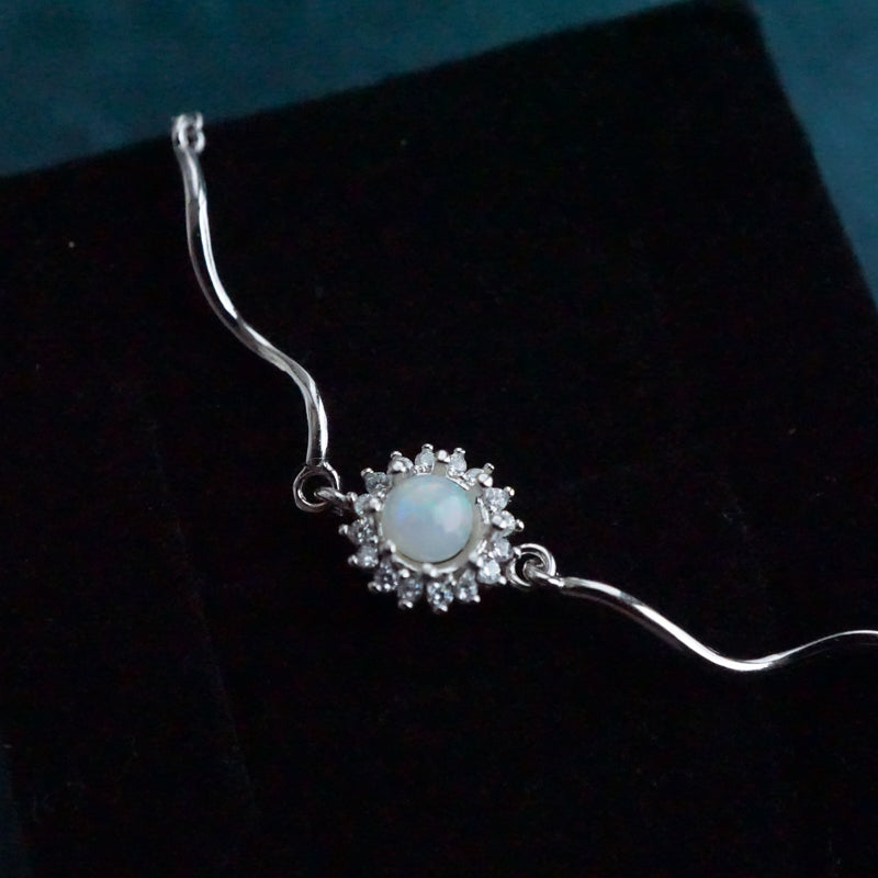 Halo Glow: Crystal Opal Bracelet Radiating Elegance-Vsabel Jewellery