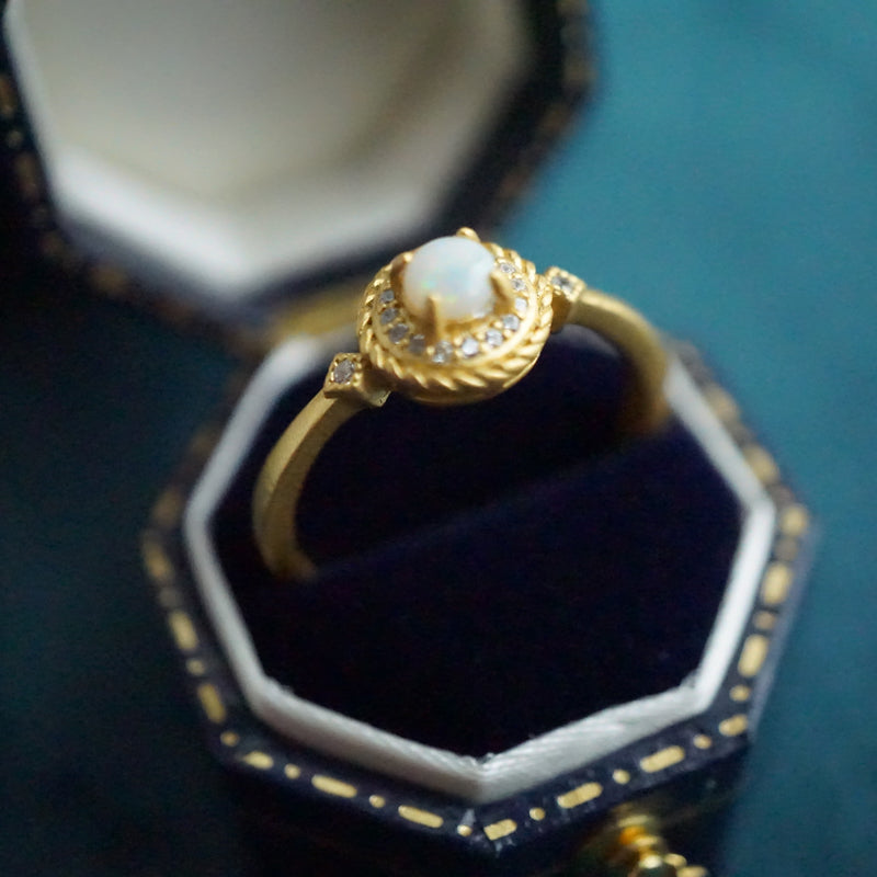 Shield White Opal Ring - Timeless Elegance-Vsabel Jewellery