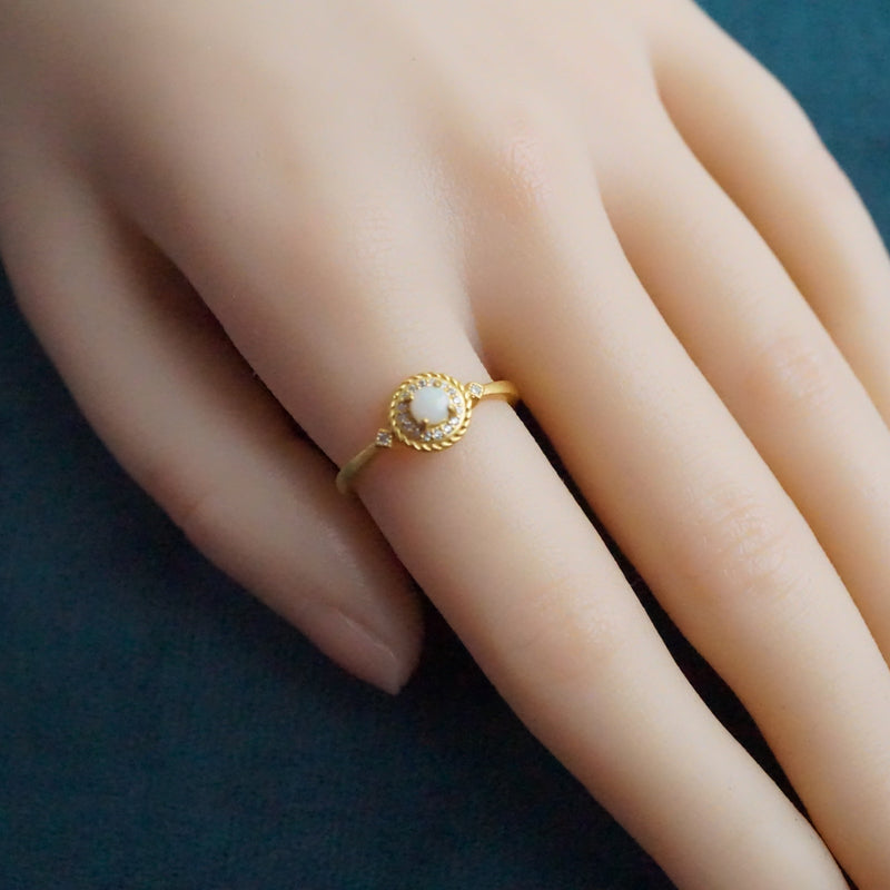 Shield White Opal Ring - Timeless Elegance-Vsabel Jewellery