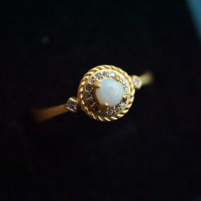 Shield White Opal Ring - Timeless Elegance-Vsabel Jewellery