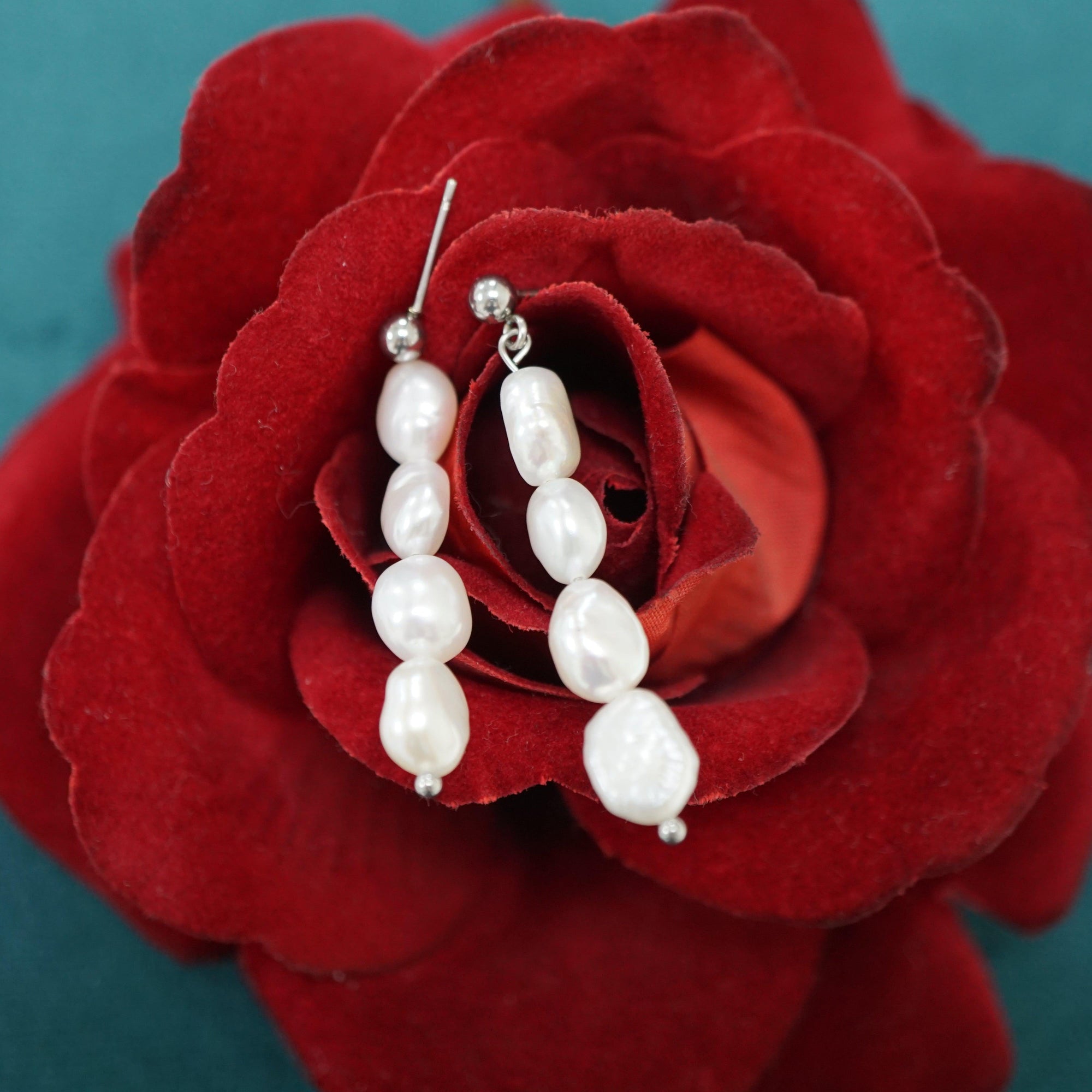 Sleek Drop Freshwater Pearl Earrings