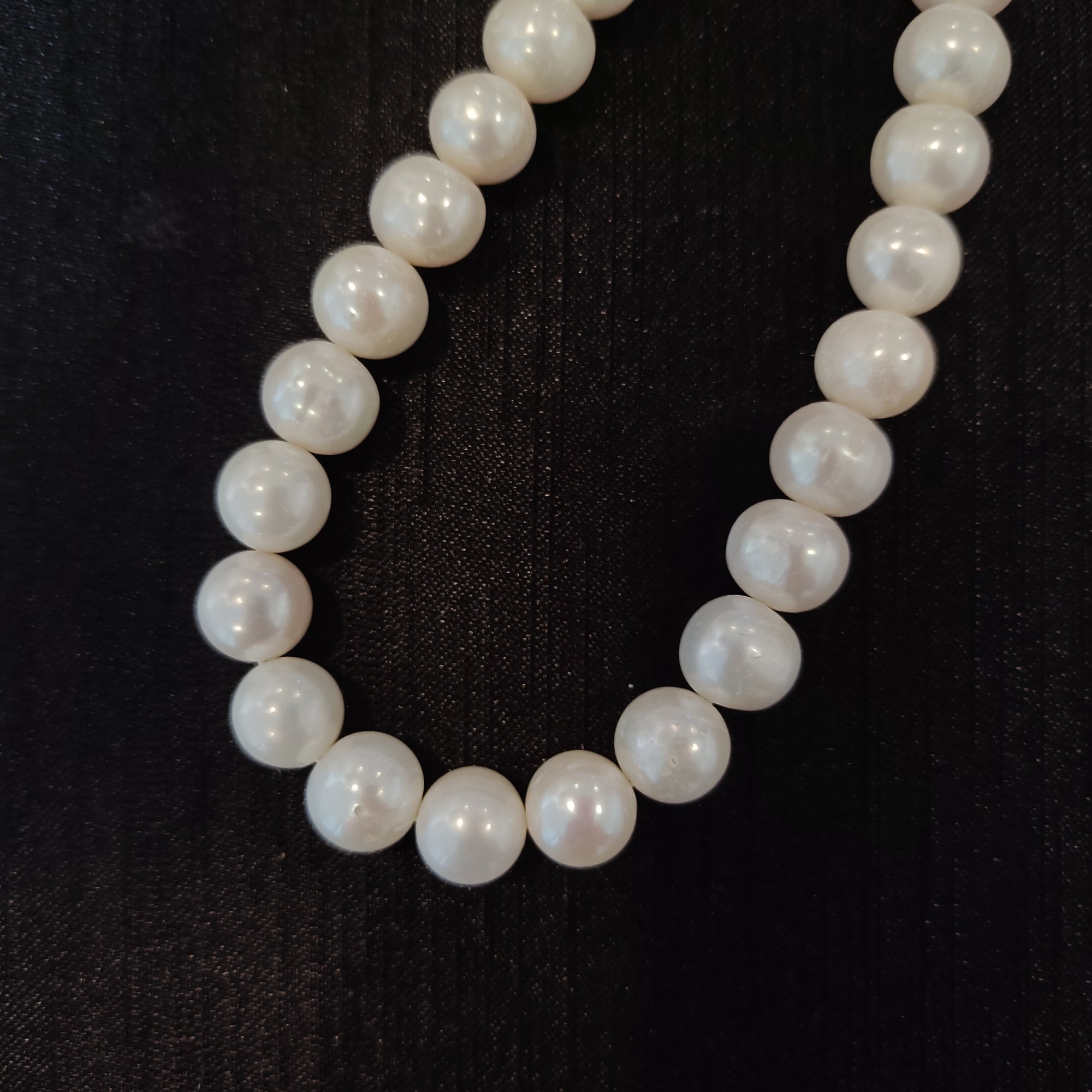 White Round Pearl Necklace, Real Freshwater Pearls, Classic Elegant Strand