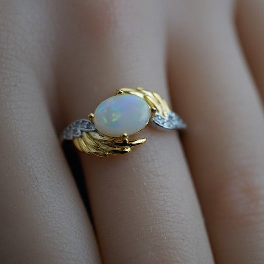 Handmade Australian Crystal Opal Hug Ring