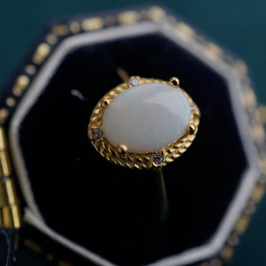 Vintage-style Crystal Opal Ring
