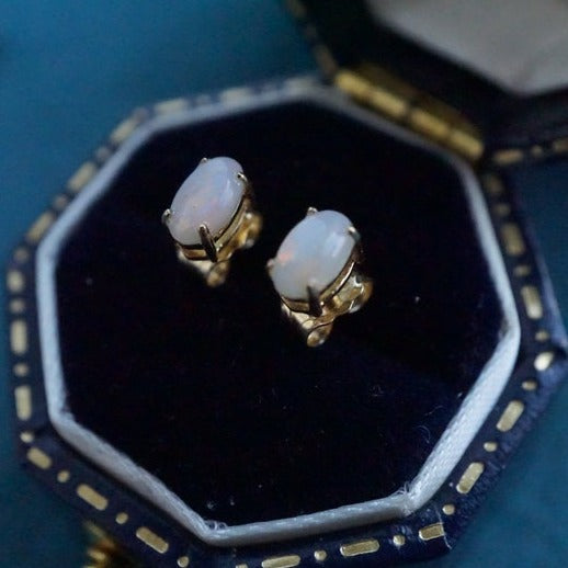 Elegant 18K Gold Australian Opal Stud Earrings