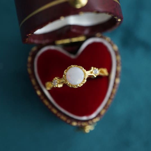 Exquisite Crystal Opal Ring