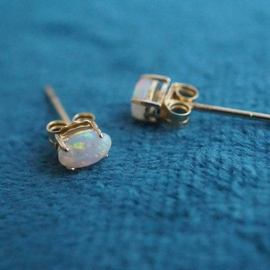 Elegant 18K Gold Australian Opal Stud Earrings