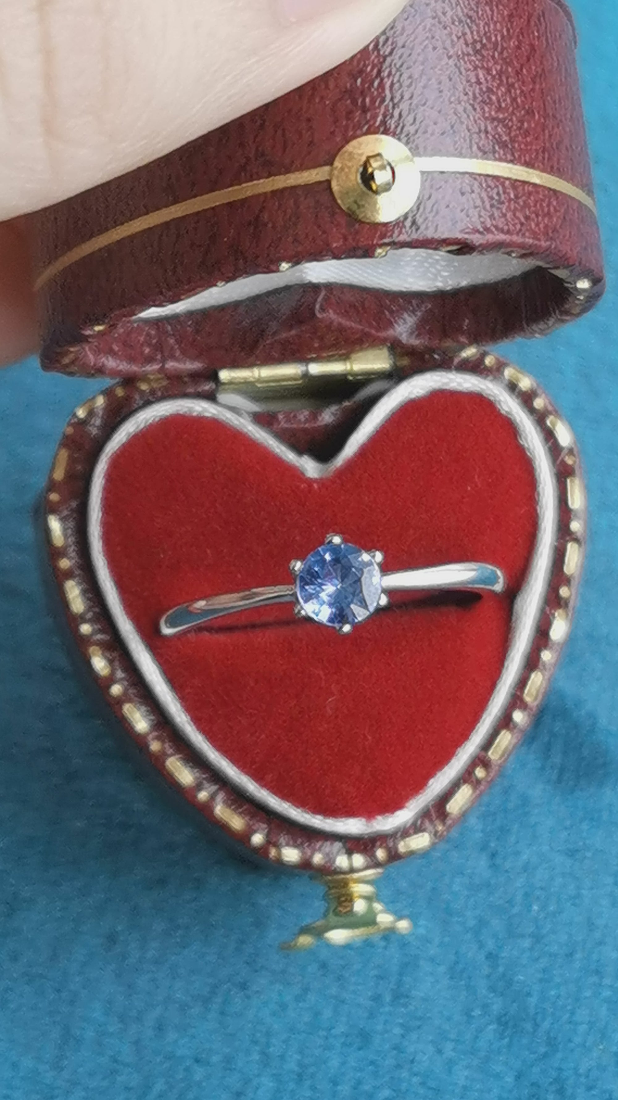 sapphire wedding ring