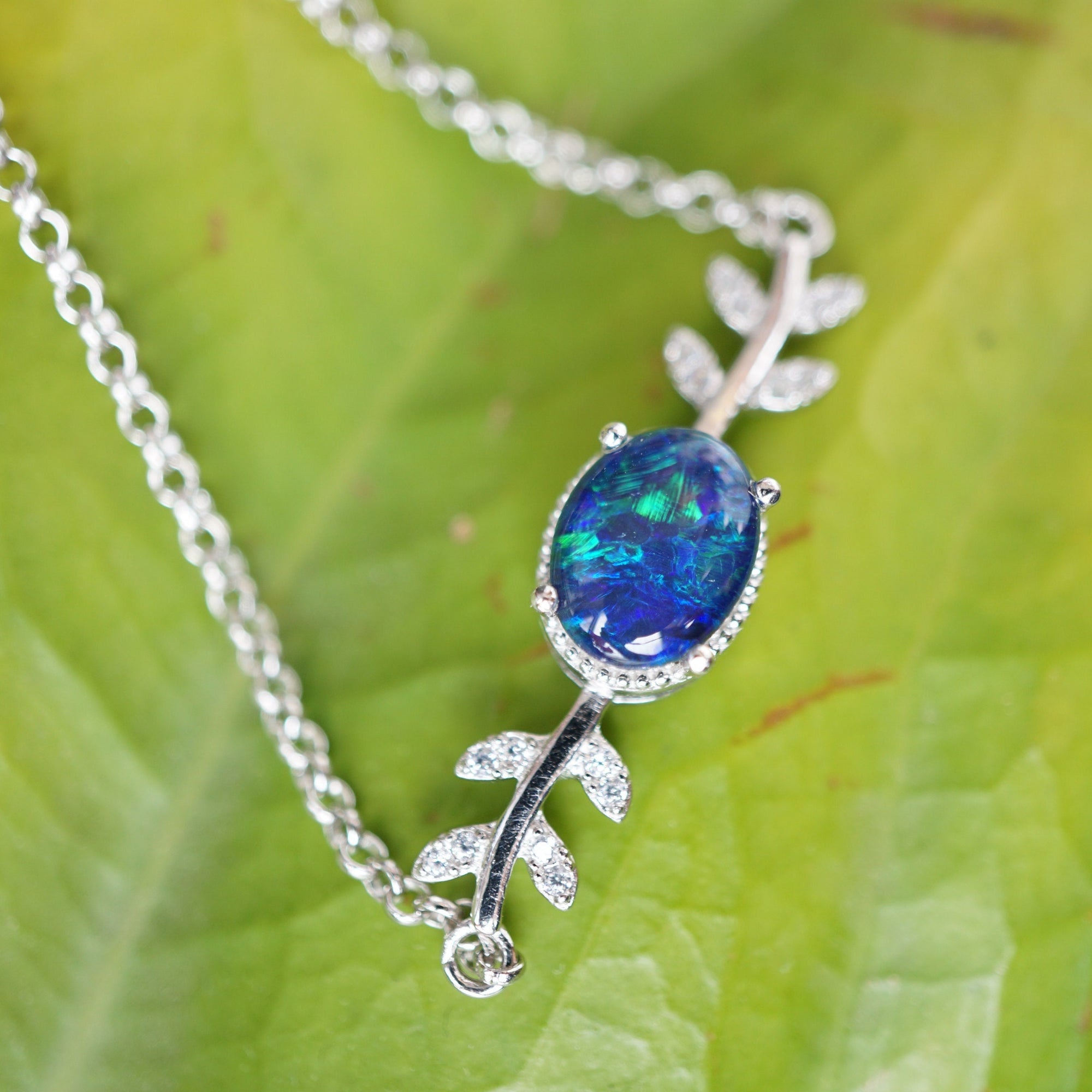 Leaf Opal Bracelet - Nature's Elegance-Vsabel Jewellery