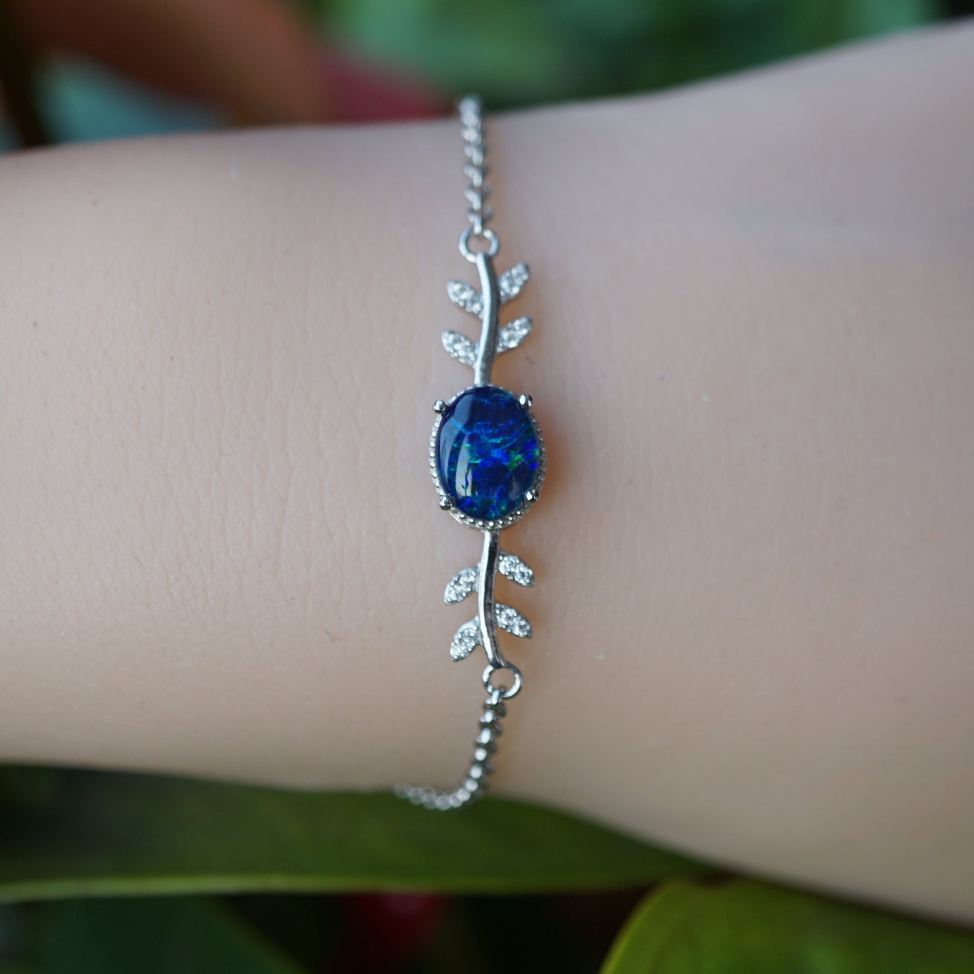 Leaf Opal Bracelet - Nature's Elegance-Vsabel Jewellery