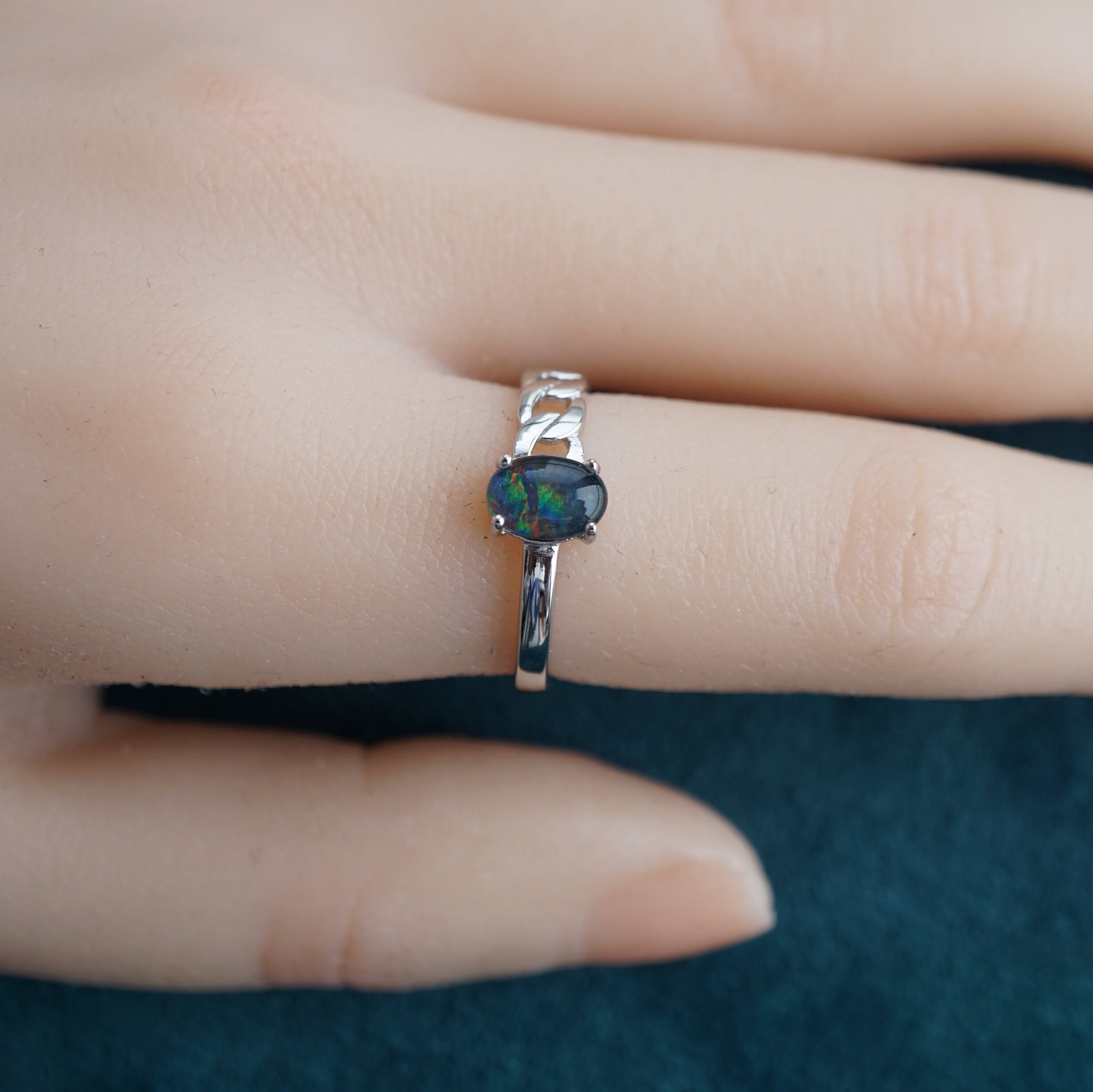 Chain Australian Triplet Opal Ring
